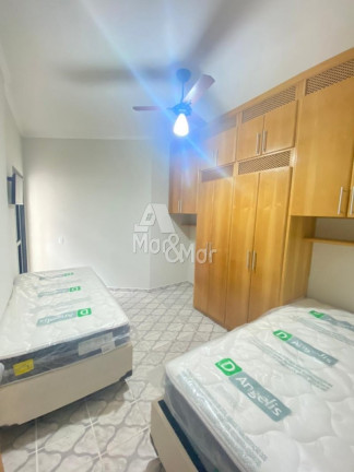 Imagem Apartamento com 3 Quartos à Venda, 220 m² em Pitangueiras - Guarujá