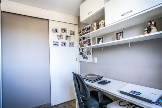 Imagem Imóvel com 2 Quartos à Venda,  em Rubem Berta - Porto Alegre