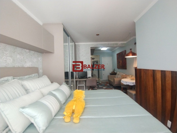 Imagem Apartamento com 1 Quarto à Venda, 47 m² em Centro - Florianópolis