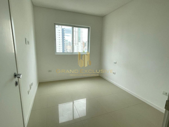 Imagem Apartamento com 4 Quartos à Venda, 140 m² em Pioneiros - Balneário Camboriú Imagem Apartamento com 4 Quartos à Venda, 140 m² em Pioneiros - Balneário Camboriú
