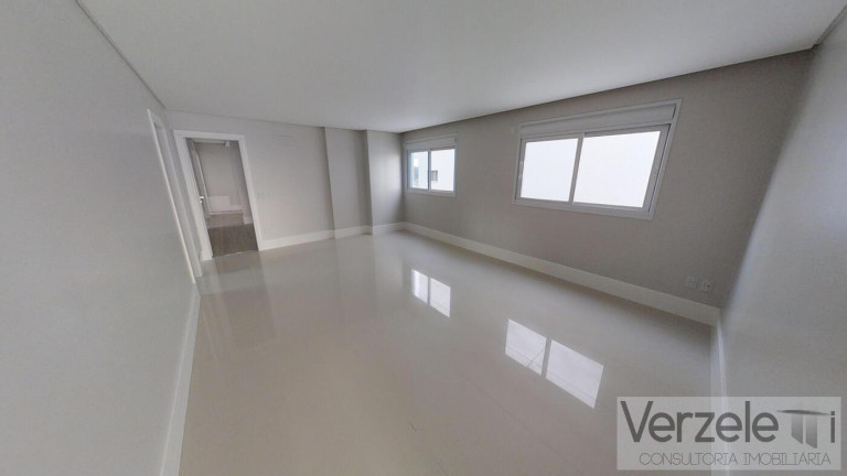 Imagem Apartamento com 6 Quartos à Venda, 490 m² em Centro - Balneário Camboriú Imagem Apartamento com 6 Quartos à Venda, 490 m² em Centro - Balneário Camboriú