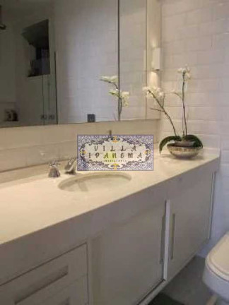 Imagem Apartamento com 3 Quartos à Venda, 100 m² em Copacabana - Rio De Janeiro Imagem Apartamento com 3 Quartos à Venda, 100 m² em Copacabana - Rio De Janeiro