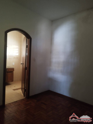 Imagem Casa com 3 Quartos para Alugar, em Centro - Jacareí Imagem Casa com 3 Quartos para Alugar, em Centro - Jacareí