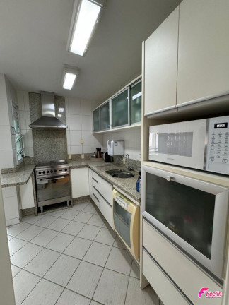 Imagem Apartamento com 4 Quartos à Venda, 154 m² em Centro - Florianópolis Imagem Apartamento com 4 Quartos à Venda, 154 m² em Centro - Florianópolis