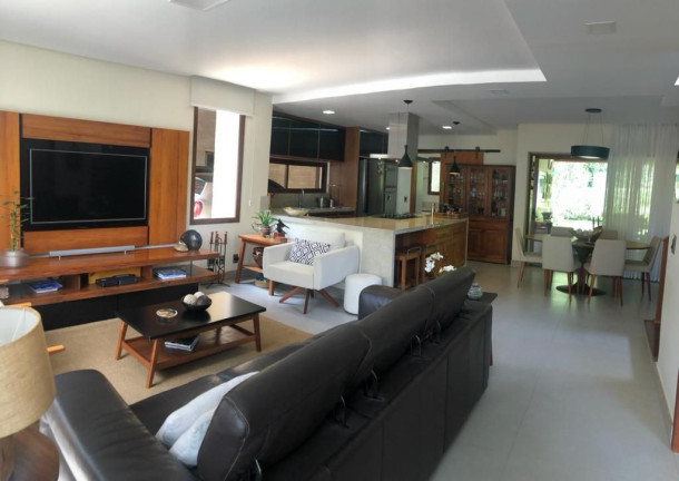 Imagem Casa com 3 Quartos à Venda, 225 m² em Vilas Do Sol - Carapicuíba Imagem Casa com 3 Quartos à Venda, 225 m² em Vilas Do Sol - Carapicuíba