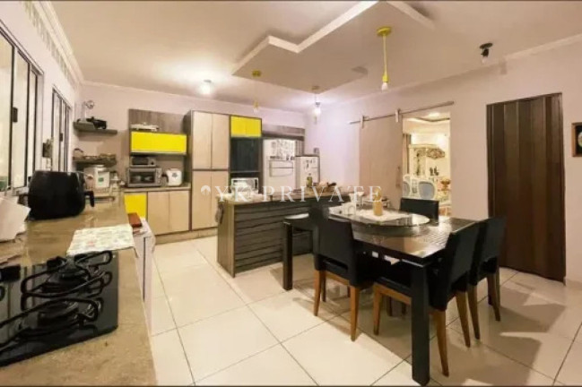 Sobrado com 7 Quartos à Venda, 600 m² em Alto Da Lapa - São Paulo