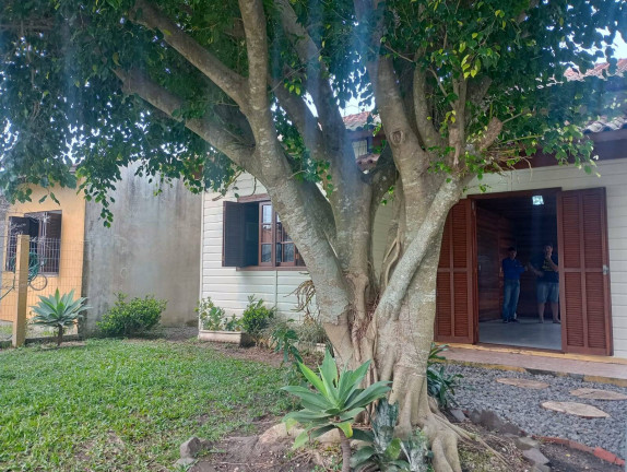 Imagem Casa com 2 Quartos à Venda, 363 m² em São Francisco I - Tramandaí