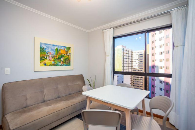 Imagem Apartamento com 1 Quarto à Venda, 33 m² em Bigorrilho - Curitiba Imagem Apartamento com 1 Quarto à Venda, 33 m² em Bigorrilho - Curitiba