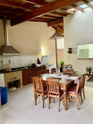 Imagem Casa com 4 Quartos à Venda, 205 m² em Toninhas - Ubatuba Imagem Casa com 4 Quartos à Venda, 205 m² em Toninhas - Ubatuba