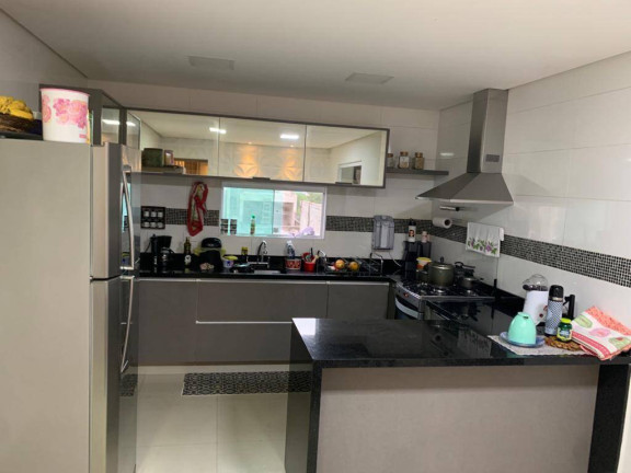 Imagem Casa com 3 Quartos à Venda, em Eldorado - Diadema Imagem Casa com 3 Quartos à Venda, em Eldorado - Diadema