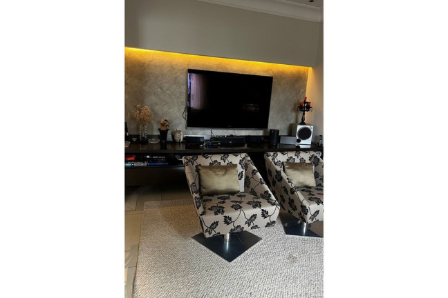 Imagem Apartamento com 4 Quartos à Venda, 313 m² em Moema - São Paulo Imagem Apartamento com 4 Quartos à Venda, 313 m² em Moema - São Paulo