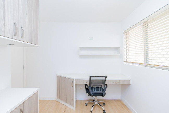 Imagem Apartamento com 3 Quartos à Venda, 71 m² em água Verde - Curitiba