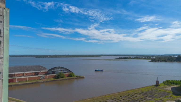 Imagem Terreno à Venda, 532 m² em Centro Histórico - Porto Alegre Imagem Terreno à Venda, 532 m² em Centro Histórico - Porto Alegre
