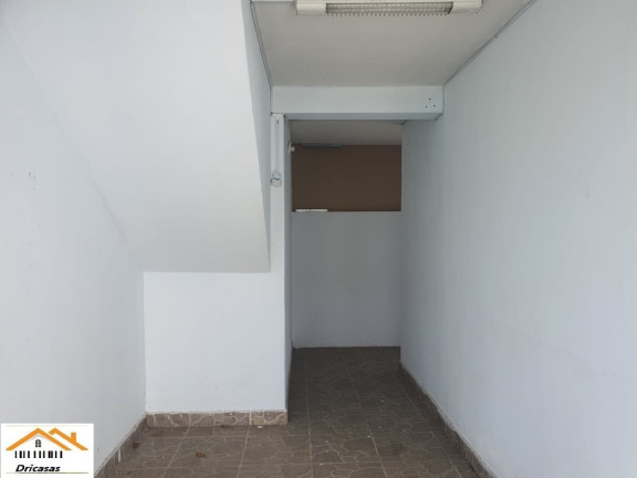 Imagem Sobrado com 6 Quartos à Venda,  em Senador Camará - Rio De Janeiro