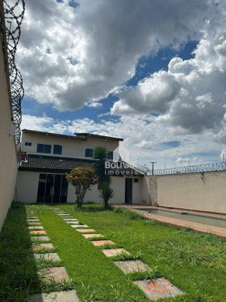 Sobrado com 3 Quartos à Venda, 84 m² em Alto Do Trindade - Itumbiara