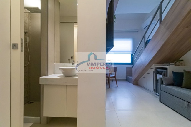Imagem Apartamento com 1 Quarto à Venda, 65 m² em Copacabana - Rio De Janeiro Imagem Apartamento com 1 Quarto à Venda, 65 m² em Copacabana - Rio De Janeiro