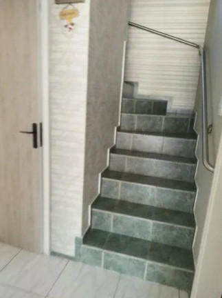 Imagem Casa com 3 Quartos à Venda, 168 m² em Alto Boqueirão - Curitiba Imagem Casa com 3 Quartos à Venda, 168 m² em Alto Boqueirão - Curitiba