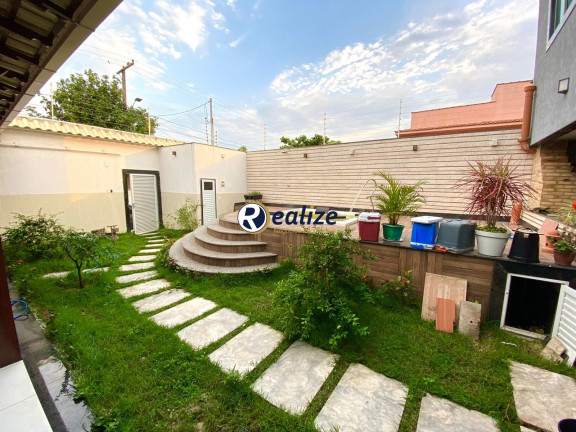 Imagem Casa com 4 Quartos à Venda, 200 m² em Village Do Sol - Guarapari