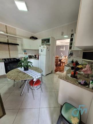 Imagem Casa com 3 Quartos à Venda, 290 m² em Vila Nova Socorro - Mogi Das Cruzes