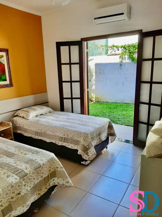 Imagem Casa com 4 Quartos à Venda, 205 m² em Toninhas - Ubatuba Imagem Casa com 4 Quartos à Venda, 205 m² em Toninhas - Ubatuba