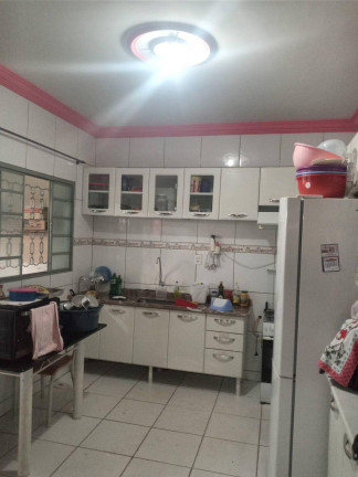 Imagem Casa com 3 Quartos à Venda, 300 m² em Residencial Veneza - Anápolis