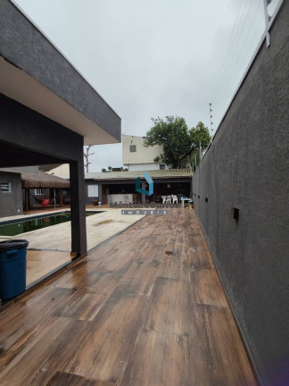 Imagem Casa com 5 Quartos para Temporada, 300 m² em Balneário Praia Do Pernambuco - Guarujá Imagem Casa com 5 Quartos para Temporada, 300 m² em Balneário Praia Do Pernambuco - Guarujá