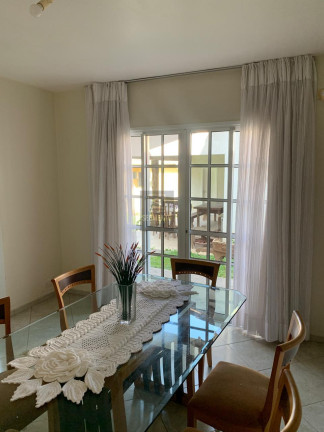 Imagem Casa com 3 Quartos à Venda, 320 m² em São Lourenço - Curitiba