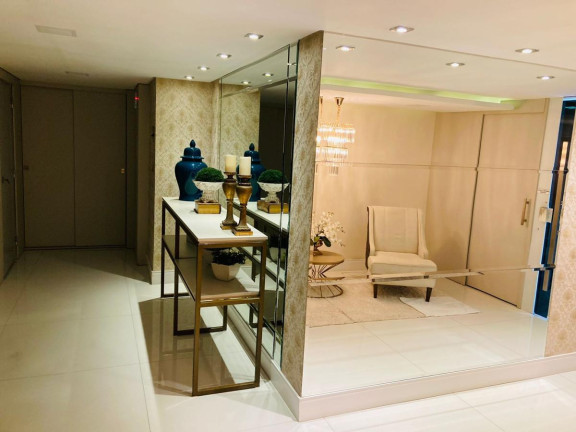 Imagem Apartamento com 2 Quartos para Alugar,  em Centro - Balneário Camboriú