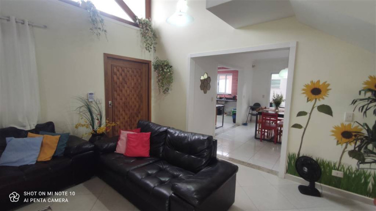 Imagem Sobrado com 4 Quartos à Venda, 267 m² em Balneario Florida - Praia Grande Imagem Sobrado com 4 Quartos à Venda, 267 m² em Balneario Florida - Praia Grande