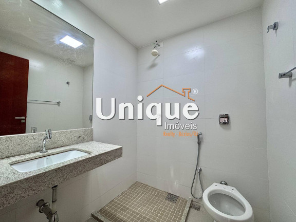 Imagem Apartamento com 3 Quartos à Venda, 180 m² em Vila Nova - Cabo Frio