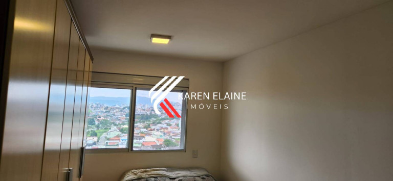 Apartamento com 2 Quartos à Venda, 73 m² em Barreiros - São José