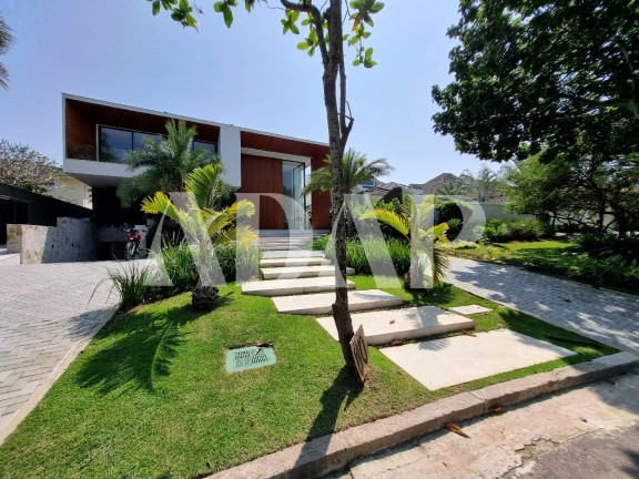 Imagem Casa com 5 Quartos à Venda, 1.350 m² em Barra Da Tijuca - Rio De Janeiro Imagem Casa com 5 Quartos à Venda, 1.350 m² em Barra Da Tijuca - Rio De Janeiro