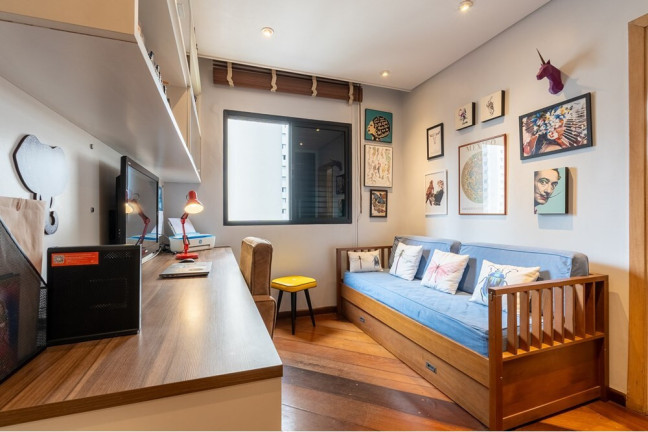 Imagem Imóvel com 4 Quartos à Venda, 141 m² em Moema - São Paulo