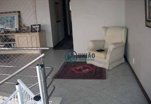 Imagem Casa com 4 Quartos à Venda, 960 m² em São Francisco - Niterói Imagem Casa com 4 Quartos à Venda, 960 m² em São Francisco - Niterói