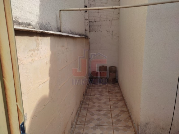 Imagem Casa com 1 Quarto à Venda, em Monte Alegre - Ribeirão Preto Imagem Casa com 1 Quarto à Venda, em Monte Alegre - Ribeirão Preto