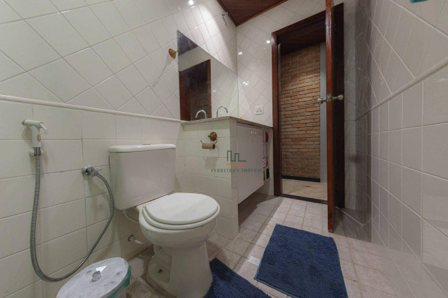 Imagem Casa com 4 Quartos à Venda, 350 m² em Itacoatiara - Niterói Imagem Casa com 4 Quartos à Venda, 350 m² em Itacoatiara - Niterói