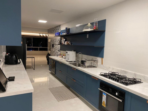 Imagem Apartamento com 4 Quartos à Venda, 330 m² em Vitória - Salvador Imagem Apartamento com 4 Quartos à Venda, 330 m² em Vitória - Salvador