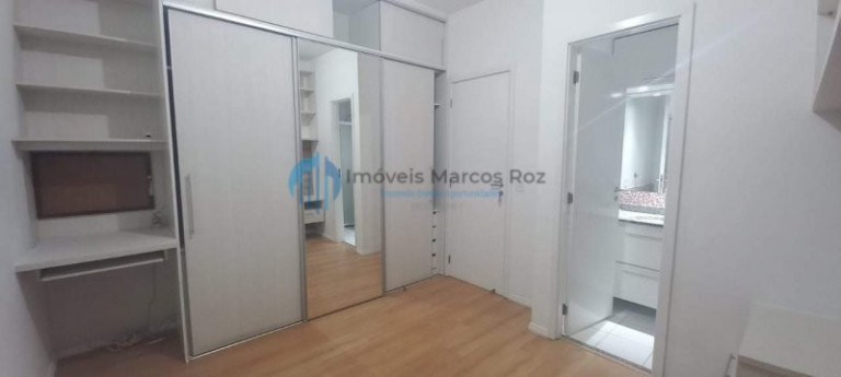 Imagem Apartamento com 2 Quartos à Venda, 113 m² em Jardim Tupanci - Barueri