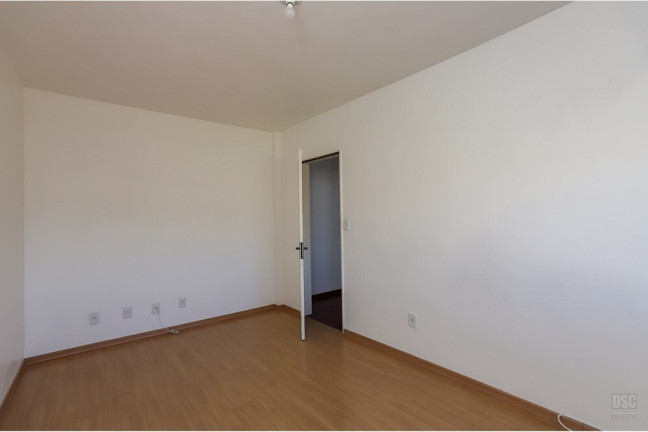 Imagem Imóvel com 2 Quartos à Venda, 63 m² em Cristal - Porto Alegre