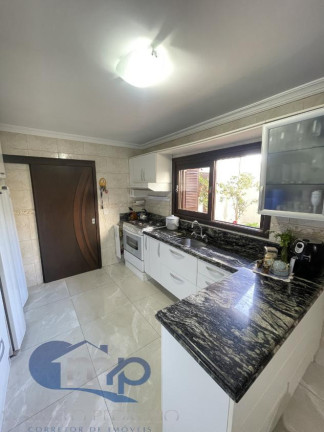 Imagem Casa com 4 Quartos à Venda, 240 m² em Centro - Torres