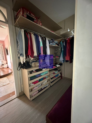 Imagem Casa com 7 Quartos à Venda, em Enseada - Guarujá Imagem Casa com 7 Quartos à Venda, em Enseada - Guarujá