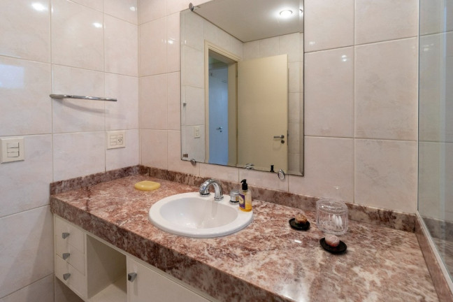 Imagem Casa com 4 Quartos à Venda,  em Jardim Prudência - São Paulo