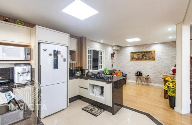 Imagem Casa com 3 Quartos à Venda, 178 m² em Ariribá - Balneário Camboriú
