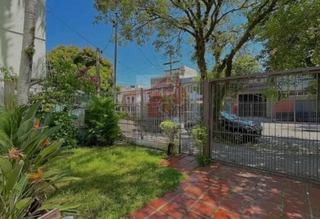 Imagem Casa com 3 Quartos à Venda, 178 m² em Santana - Porto Alegre