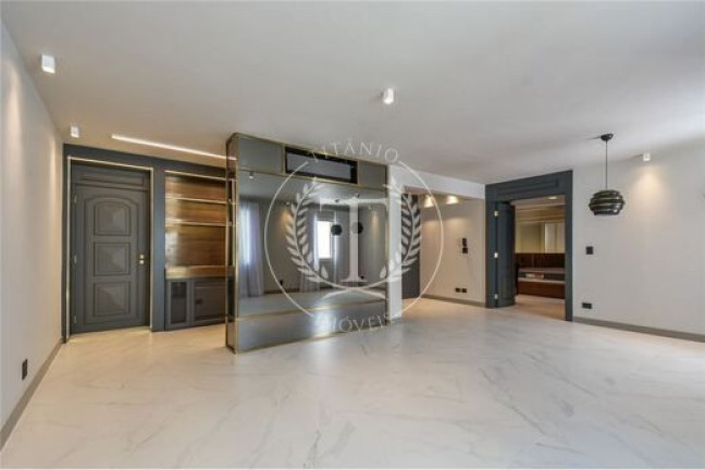 Imagem Apartamento com 2 Quartos à Venda, 113 m² em Moema - São Paulo Imagem Apartamento com 2 Quartos à Venda, 113 m² em Moema - São Paulo