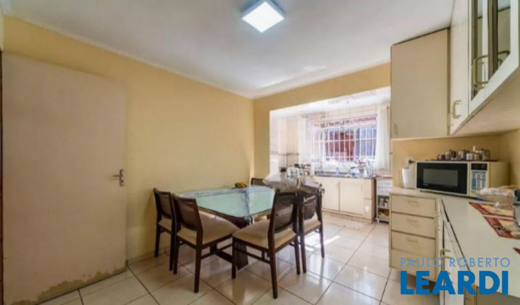 Imagem Sobrado com 2 Quartos à Venda, 170 m² em Jardim Stella - Santo André Imagem Sobrado com 2 Quartos à Venda, 170 m² em Jardim Stella - Santo André