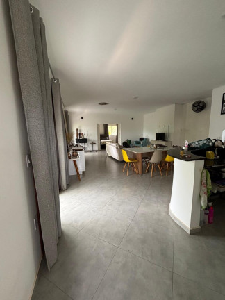 Imagem Imóvel com 3 Quartos à Venda, 300 m² em Cercado - Araçoiaba Da Serra Imagem Imóvel com 3 Quartos à Venda, 300 m² em Cercado - Araçoiaba Da Serra