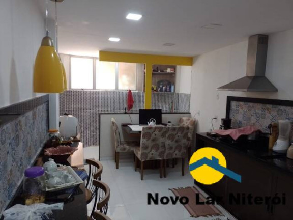 Casa com 3 Quartos à Venda, 120 m² em Sapê - Niterói