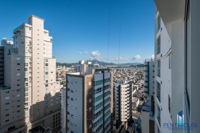 Imagem Apartamento com 3 Quartos à Venda, 126 m² em Centro - Balneário Camboriú Imagem Apartamento com 3 Quartos à Venda, 126 m² em Centro - Balneário Camboriú
