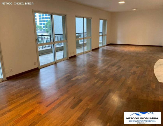 Imagem Imóvel com 3 Quartos à Venda, 222 m² em Moema - São Paulo Imagem Imóvel com 3 Quartos à Venda, 222 m² em Moema - São Paulo